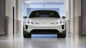 Porsche apresenta Mission e Cross Turismo em Genebra